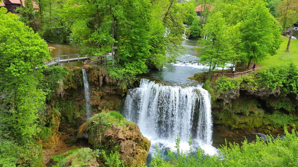 Bed and Breakfast Pansion Park Slunj Zewnętrze zdjęcie