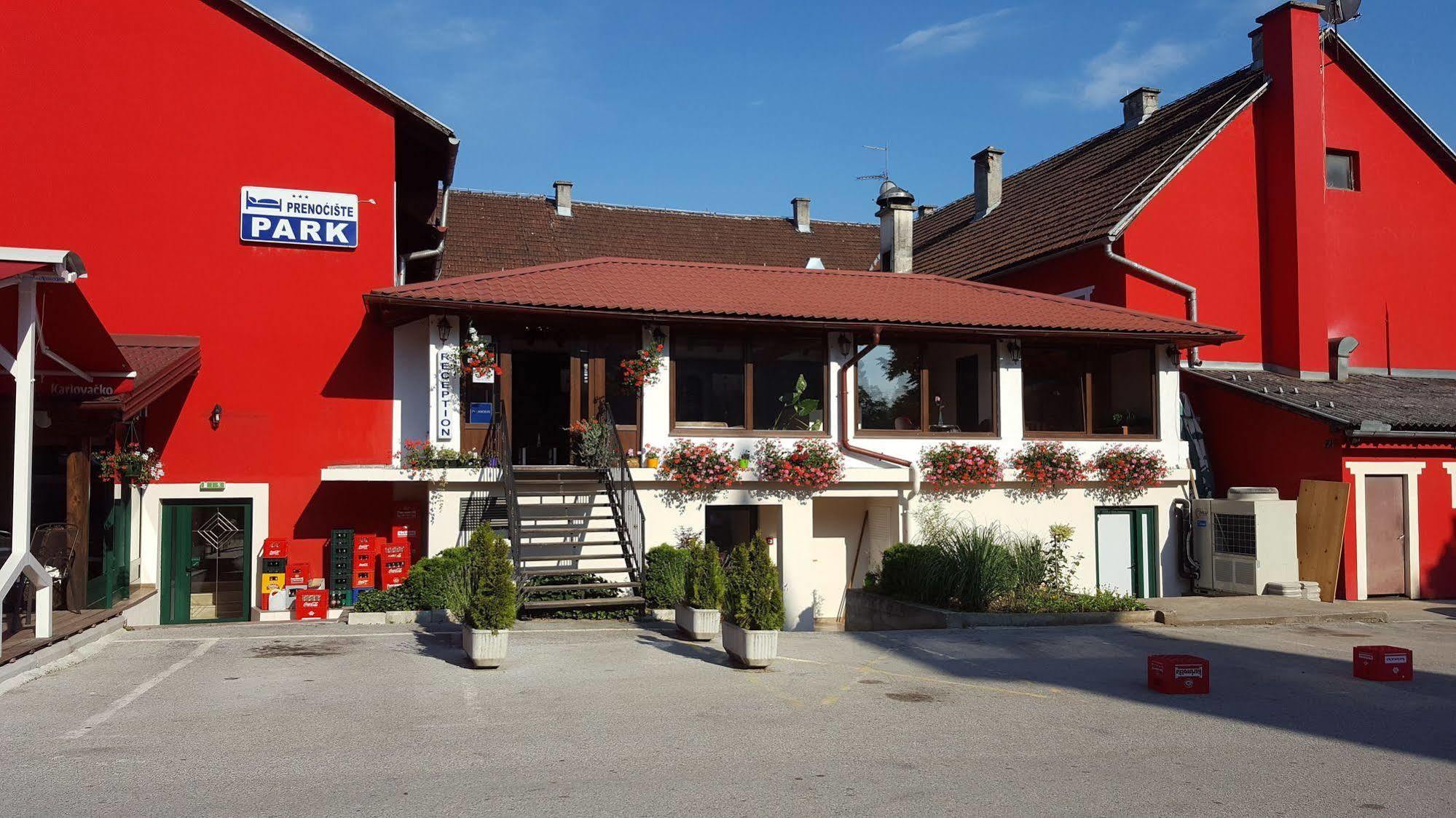 Bed and Breakfast Pansion Park Slunj Zewnętrze zdjęcie