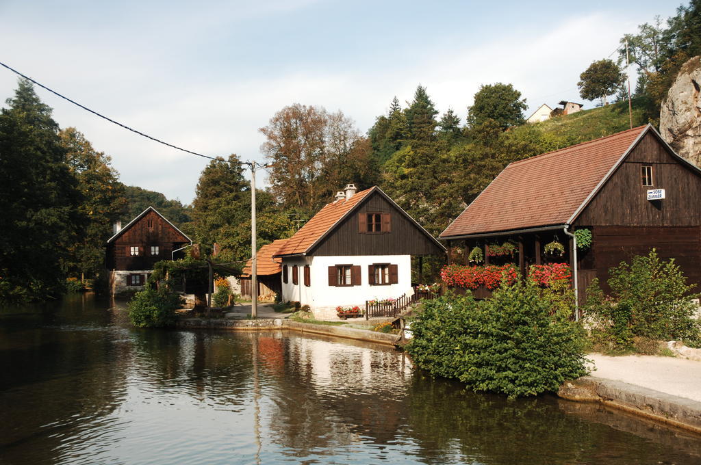 Bed and Breakfast Pansion Park Slunj Zewnętrze zdjęcie