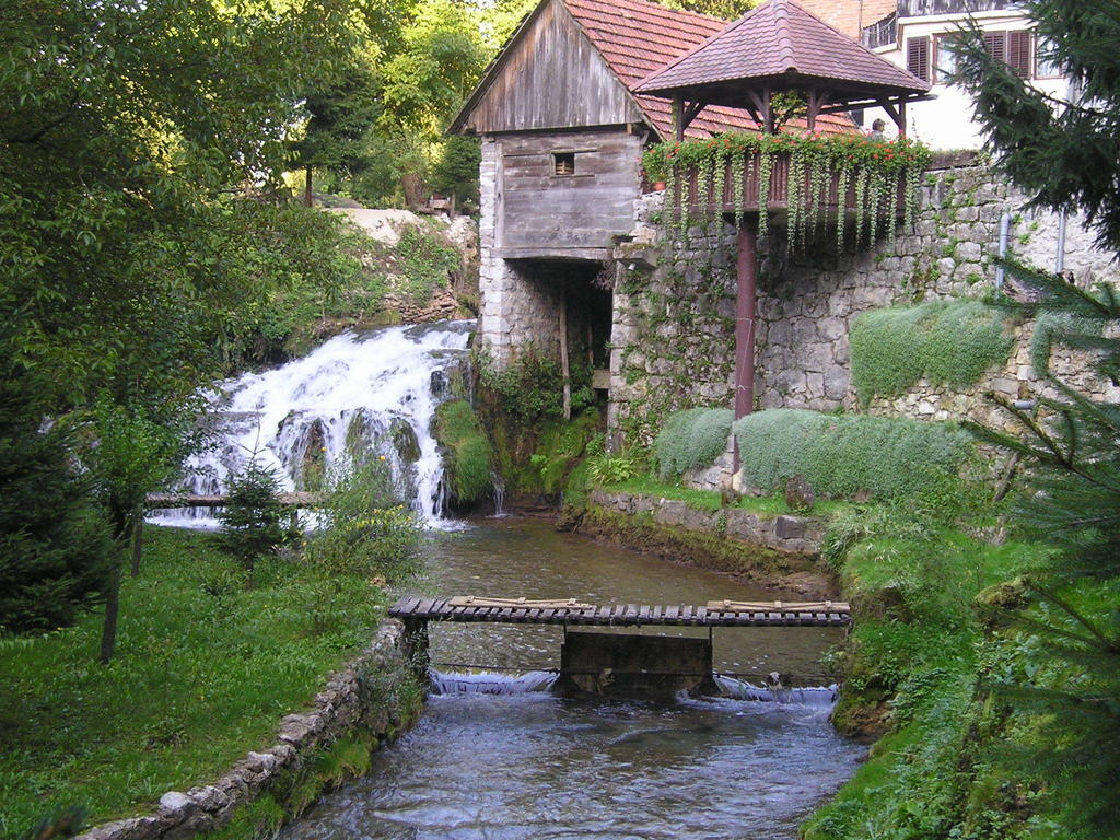 Bed and Breakfast Pansion Park Slunj Zewnętrze zdjęcie